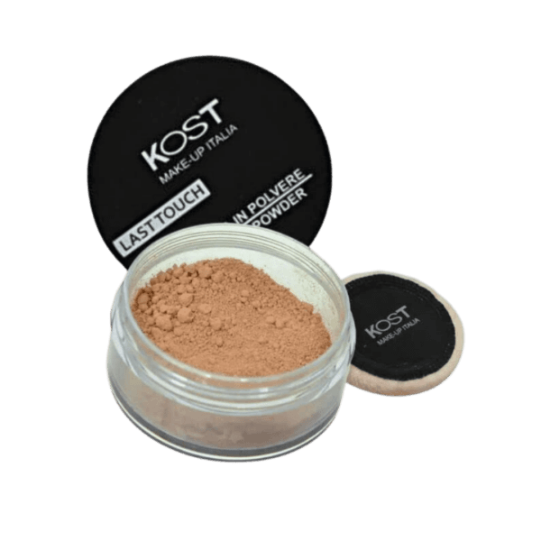Kost Last Touch Cipria in Polvere 02: Per una Pelle Luminosa e Impeccabile Tutta la Giornata