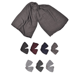 Sciarpa Verde Romeo Gigli Milano: Stile Urbano e Raffinato per Affrontare l'Inverno con Eleganza