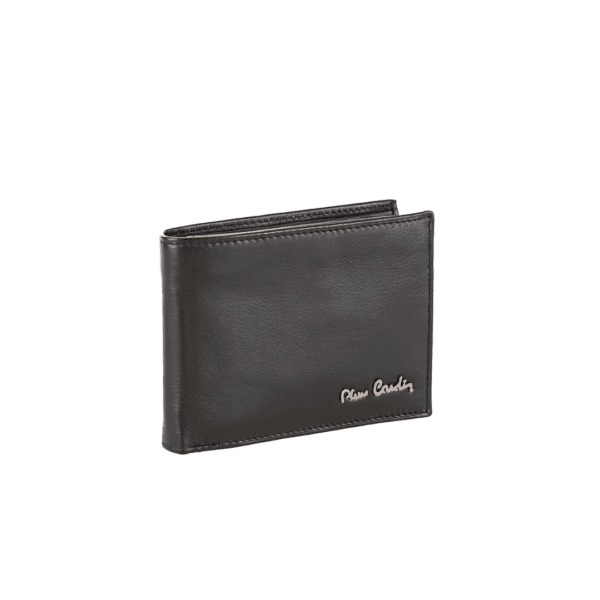 Pierre Cardin con bordo cucito e logo in metallo